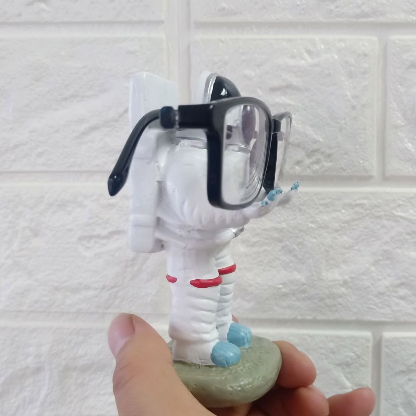 Glasses Frame Display Stand Flat Bottom Spaceman Bracket Holder Resin Crafts Decoration