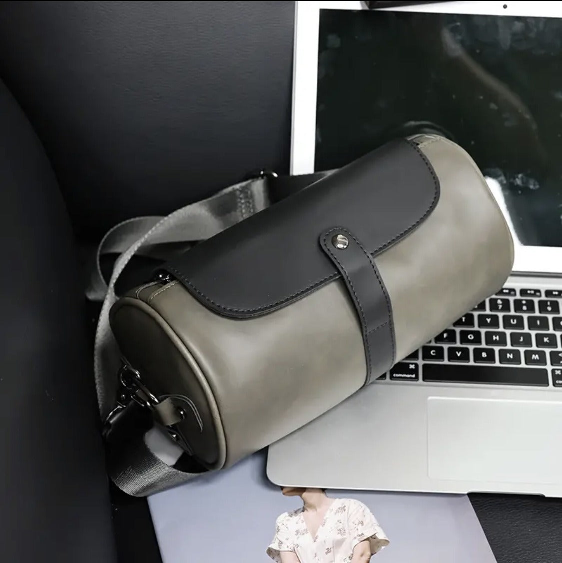 Fashionable Single Shoulder Cylinder Bag Retro Trendy and Personalized Cylinder Bag