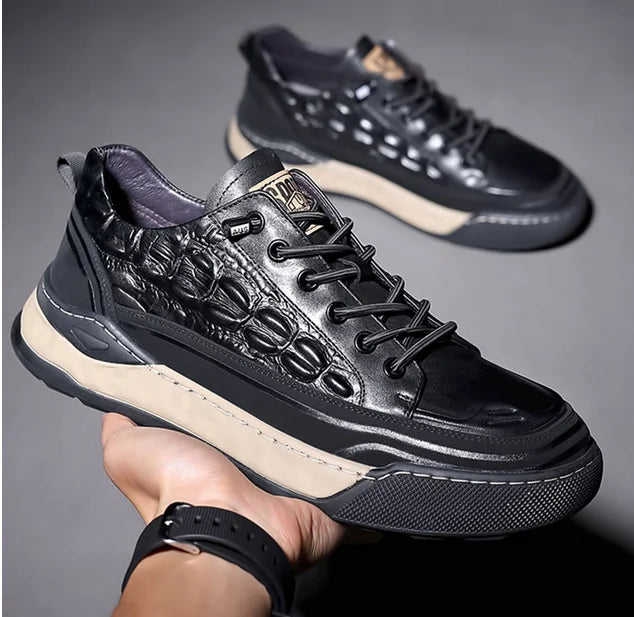 New Mens Shoes Lace Up Real Leather Sports Sneakers Fashion Genuine Leather Shoe Men Leisure Shoes Man Casual Sport Shoes A002