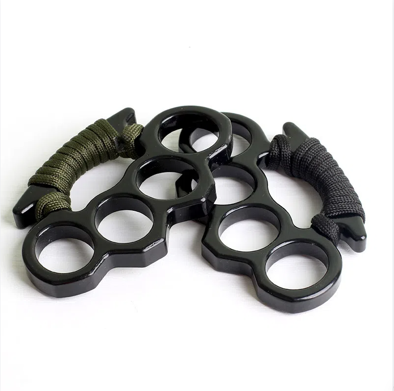 Thickened iron four finger keychain, self-defense finger, tiger finger ring, palm grip, multi-functional car window breaking ham